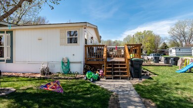 219 E Coyote St, Mandan, ND 58554 - photo 3