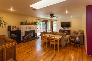 6303GlenWay-MLS-3