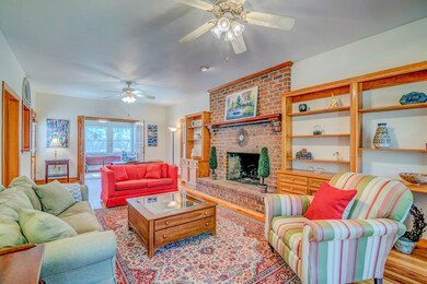 585 Flannery Place, Mount Pleasant, SC 29466 - photo 6