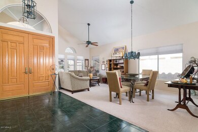 FORMAL LIVING ROOM/DINING ROOM COMBO