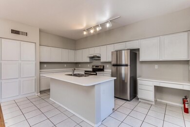 1253 N Spire Ct, Chandler, AZ 85224 - photo 5