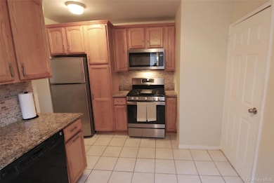 Sadore Lane Gardens unit 6H, Yonkers, NY 10710 - photo 7