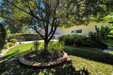 21300 De la Osa St, Woodland Hills, CA 91364 - photo 3