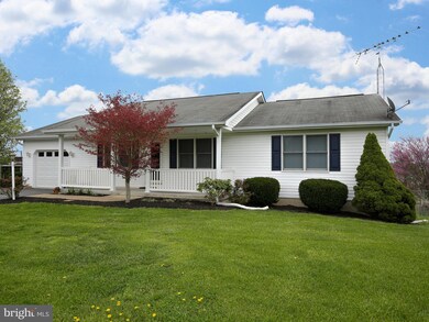 74 Libby Ann Dr, Bunker Hill, WV 25413 - photo 2