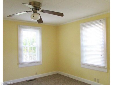 2015 Old Farmer Rd, Asheboro, NC 27205 - photo 2