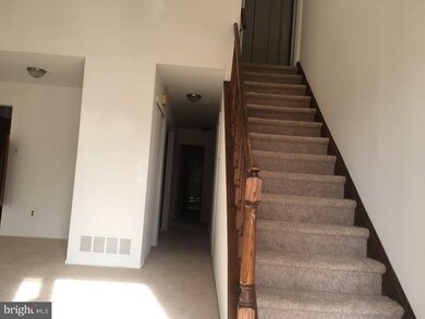 126 Mayfair Ln, Mount Laurel, NJ 08054 - photo 4