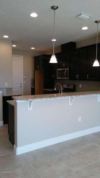 LC 50A Aviano Kitchen View 1