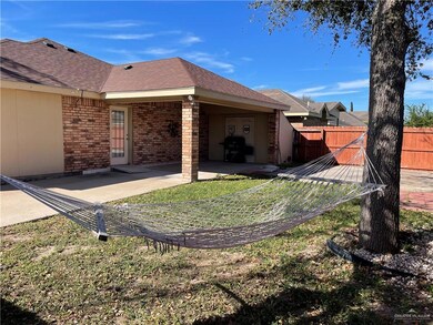 3248 Campanario Cir, Edinburg, TX 78539 - photo 4