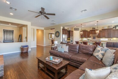 6) GREAT ROOM