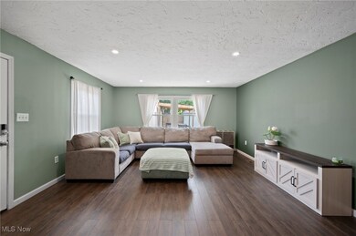 1843 Rush Rd, Wickliffe, OH 44092 - photo 5