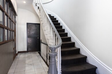 120 Charles St, Boston, MA 02114 - photo 4
