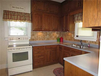 506 North St, Woodville, OH 43469 - photo 7