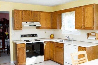 403 Kilarney Way, Royersford, PA 19468 - photo 7