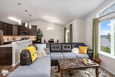 07-living room_IMG_4453
