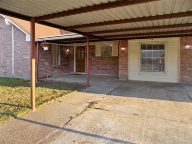 1127 Cherry Spring Dr, Houston, TX 77038 - photo 3