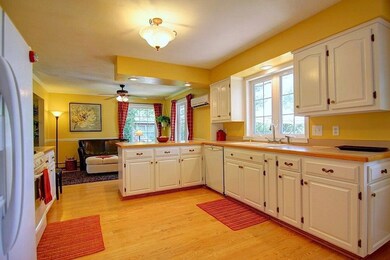 276 Sterling Dr, Oregon, WI 53575 - photo 7