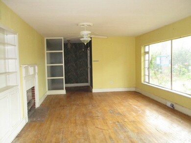600 Chester Ave N unit 1, Douglas, GA 31533 - photo 3