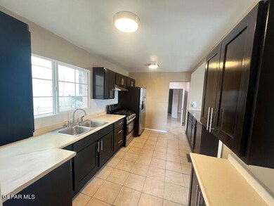 3003 Nashville Ave, El Paso, TX 79930 - photo 4