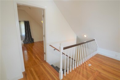 1 Dresser St unit 3, Newport, RI 02840 - photo 5