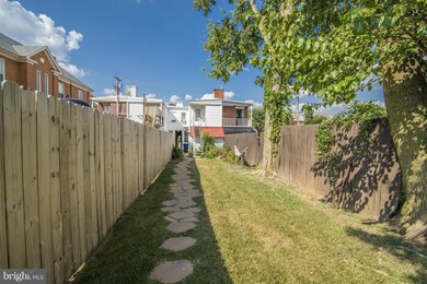 10 W 7th St unit 1, Frederick, MD 21701 - photo 2