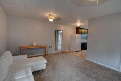 Living rm into kitchen