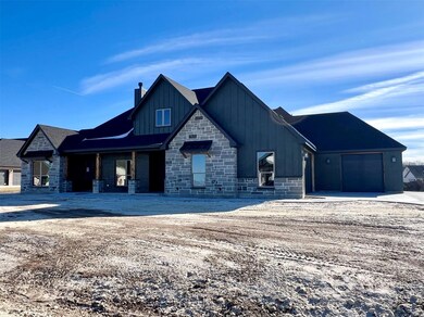 1321 Green Ridge Rd, Weatherford, TX 76085 - photo 2