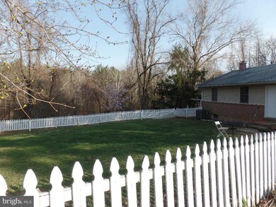 15902 Falls Rd, Sparks Glencoe, MD 21152 - photo 2