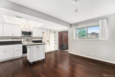 1273 S Crystal Way, Aurora, CO 80012 - photo 3