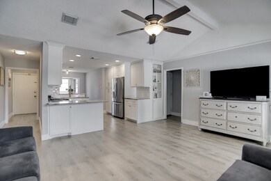 8614 Twisting Vine Ln, Houston, TX 77040 - photo 7