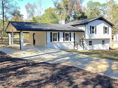 550 Oglesby Bridge Rd SE, Conyers, GA 30094 - photo 2