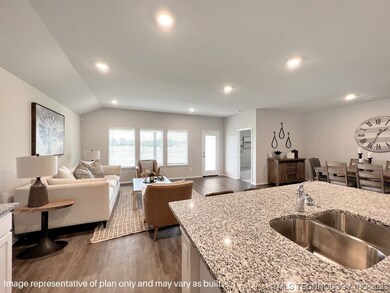 1813 W Vandalia St, Broken Arrow, OK 74012 - photo 6