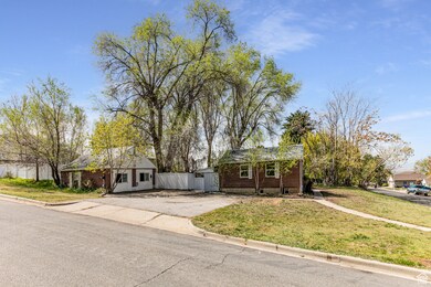 117 W 3000 S, Bountiful, UT 84010 - photo 4