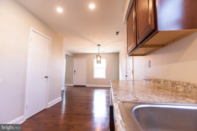 14314 S Shore Ct, Laurel, MD 20707 - photo 7