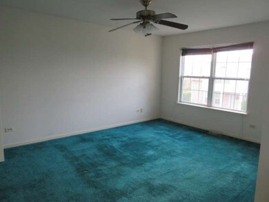 18063 Vista Dr unit 18063, Country Club Hills, IL 60478 - photo 5