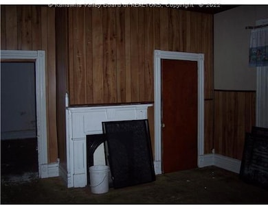Main Level Bedroom.