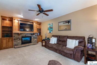 180 Joray Dr, Mankato, MN 56001 - photo 3