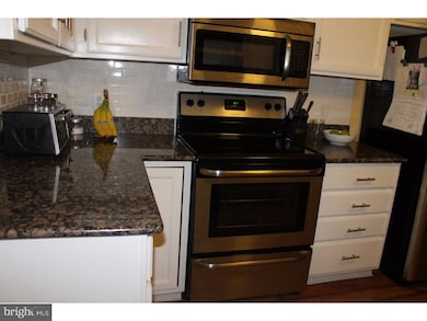 1040 Rill Rd, Reading, PA 19606 - photo 5