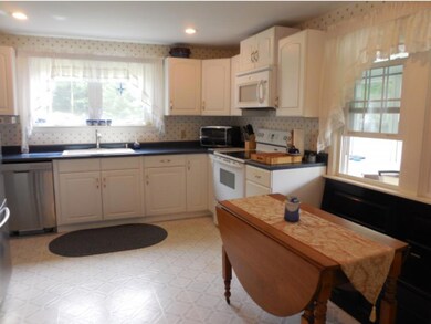 21 Kenneally Dr, Chichester, NH 03258 - photo 7