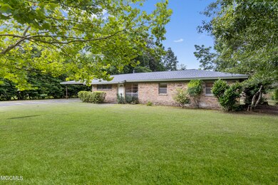 3812 Coventry Dr, Moss Point, MS 39562 - photo 2