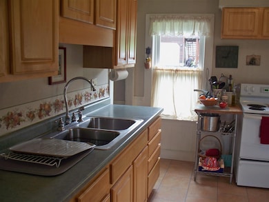 1337 South St, Castleton, VT 05735 - photo 4