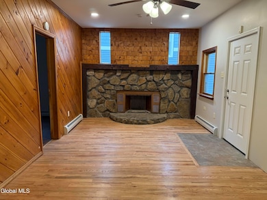 38 State St unit A, Saratoga Springs, NY 12866 - photo 4