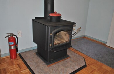 8 Vespa Ln, Nashua, NH 03064 - photo 4