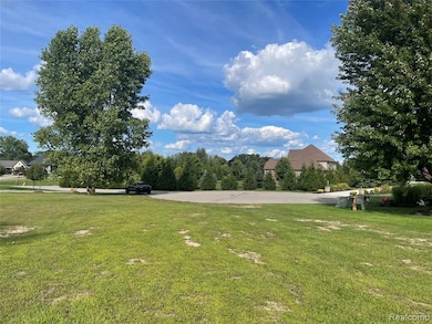 69225 Lake Point Ct, Bruce Township, MI 48065 - photo 4