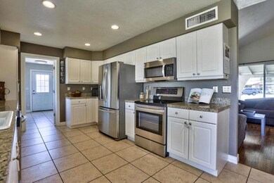 1102 W Jacinto Cir, Mesa, AZ 85210 - photo 3