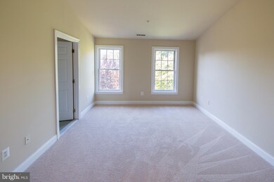 22105 Fair Garden Ln, Clarksburg, MD 20871 - photo 5