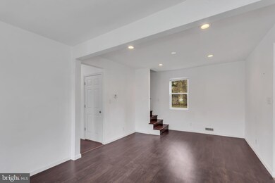 522 Fern Ave, Woodbury, NJ 08096 - photo 3