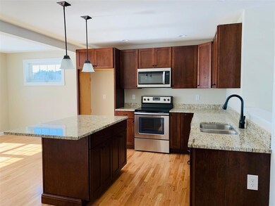 2 Daybreak Dr unit 1, Newmarket, NH 03857 - photo 7