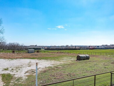 349 School House Rd, Paradise, TX 76073 - photo 7