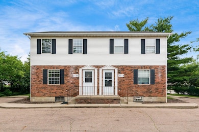002_ 2120 Sprucefield Rd-1069