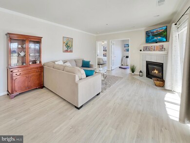 43114 Watercrest Square unit 104, Chantilly, VA 20152 - photo 4